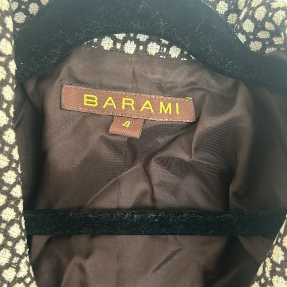 Barami blazer/belted jacket in size 4. - Picture 2 of 4
